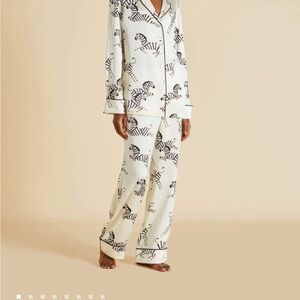 Olivia von Halle Lila Zebedee silk pajama set